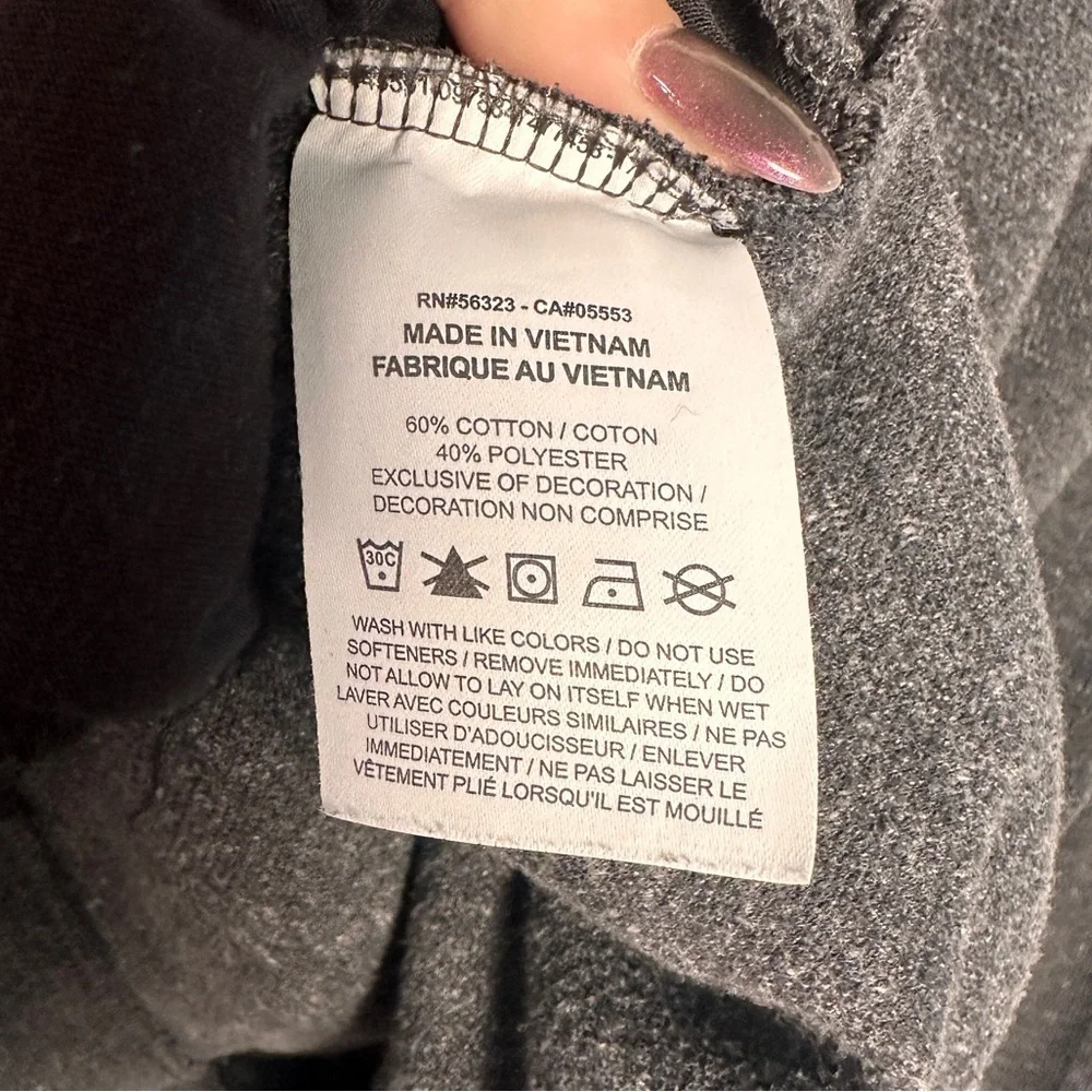 3/$20‎ 💥 Nike Swoosh Women’s Gray Sweatshirt Sz Small Pull Over Gray Athleisure